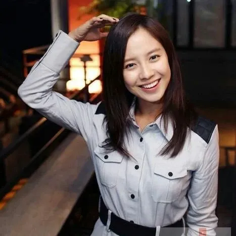 Foto kegiatan terbaru dari Song Jihyo