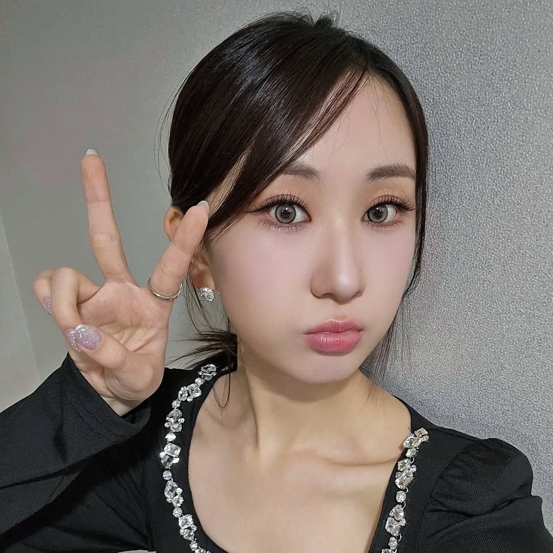 Cuplikan di balik layar dari Jeon Yujin