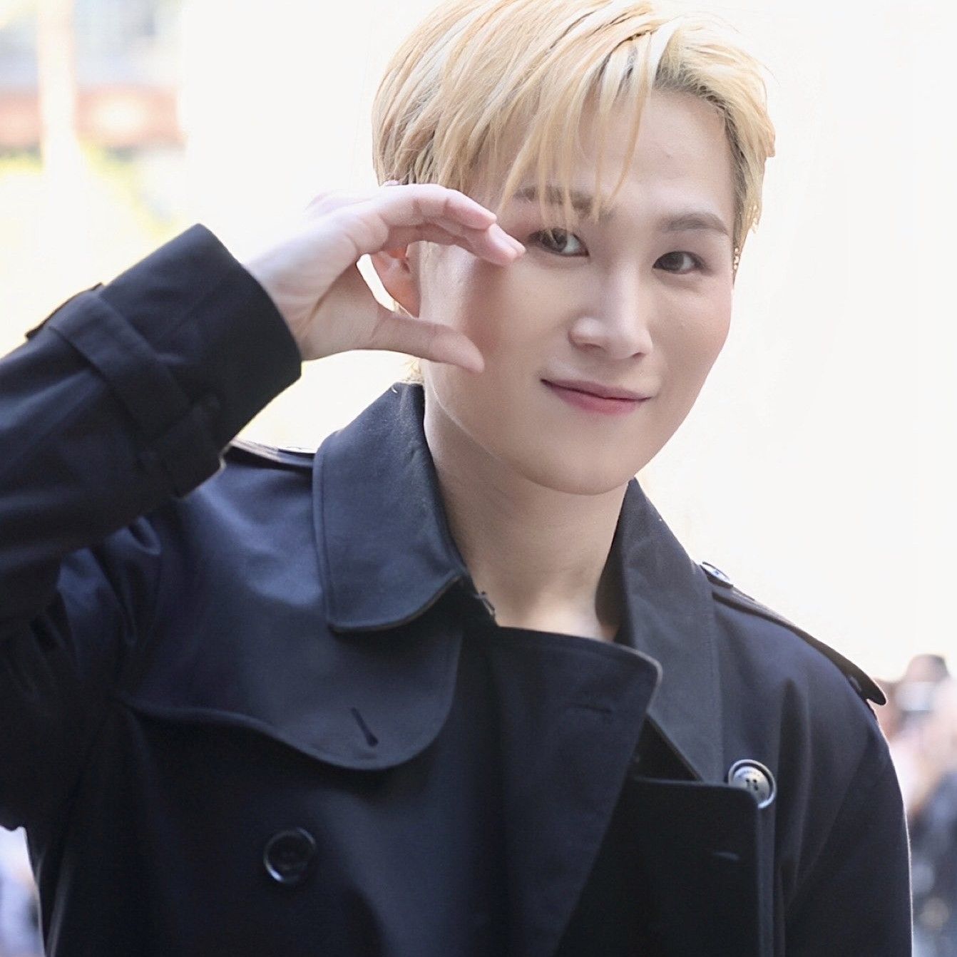 金熙栽的最新照片