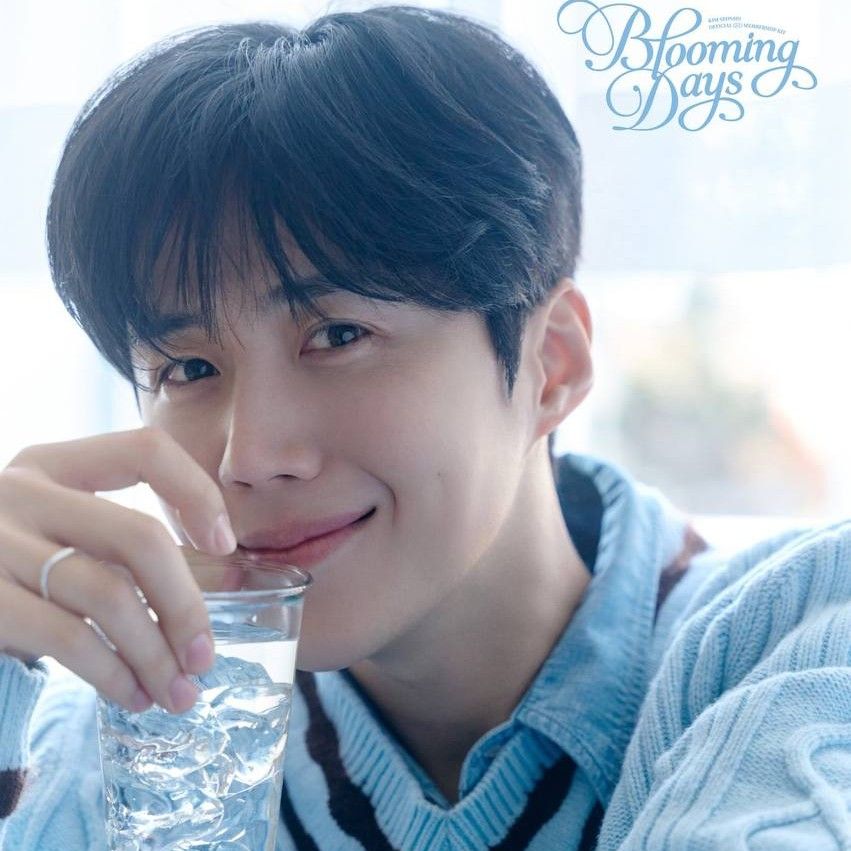 Behind-the-scenes cut of Kim Seonho