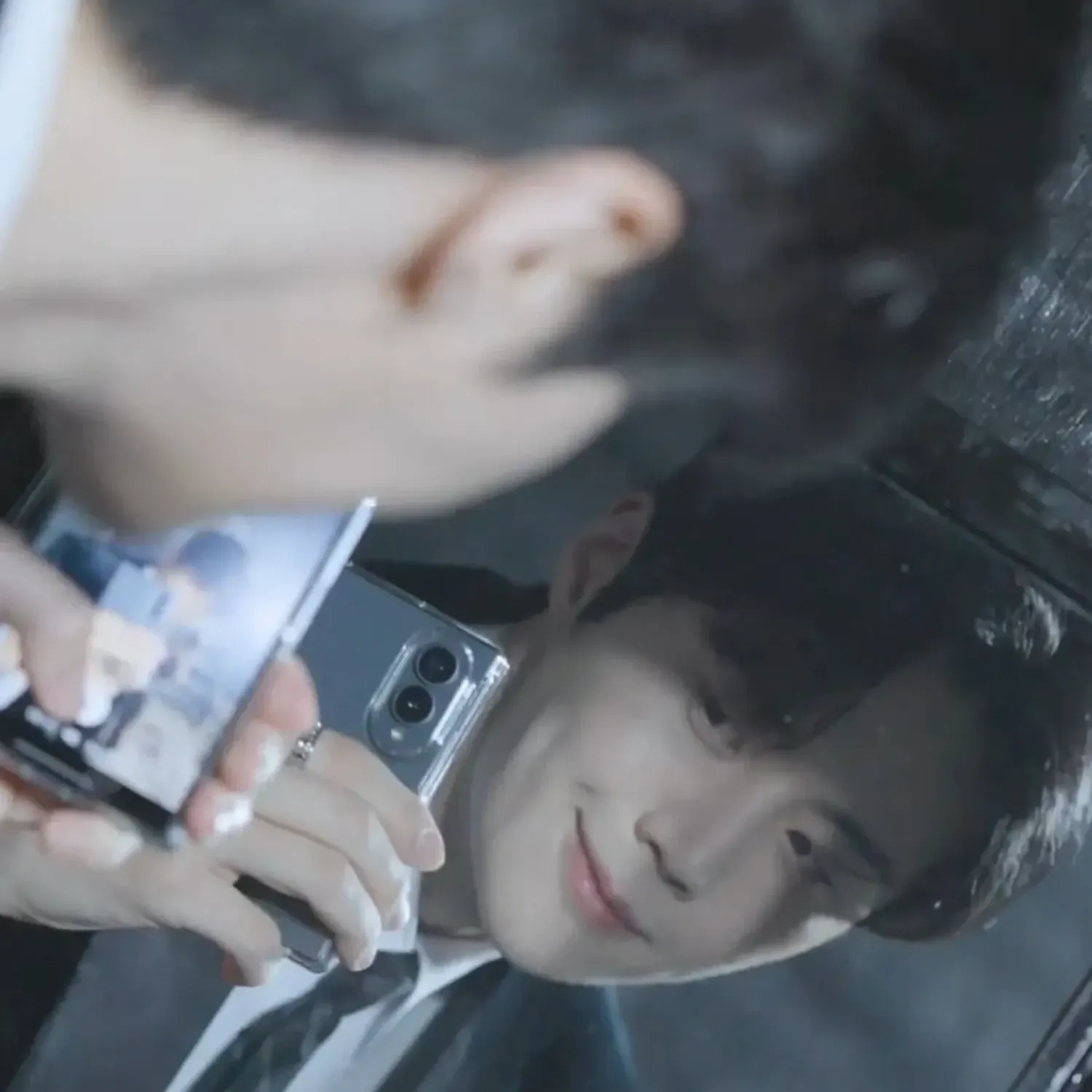 A moment captured by a fan of Kim Seonho