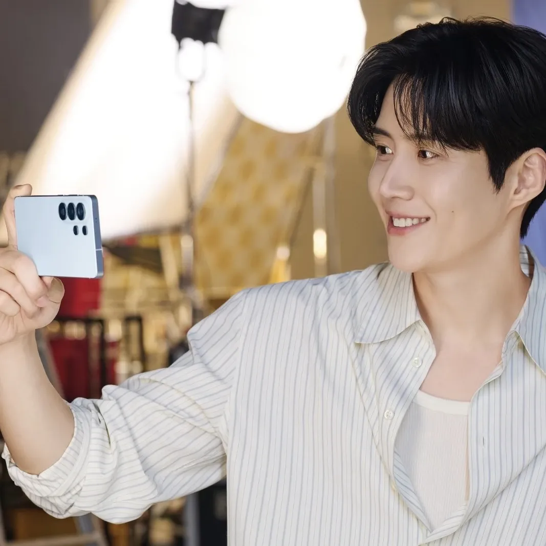 Foto terbaru dari Kim Seonho