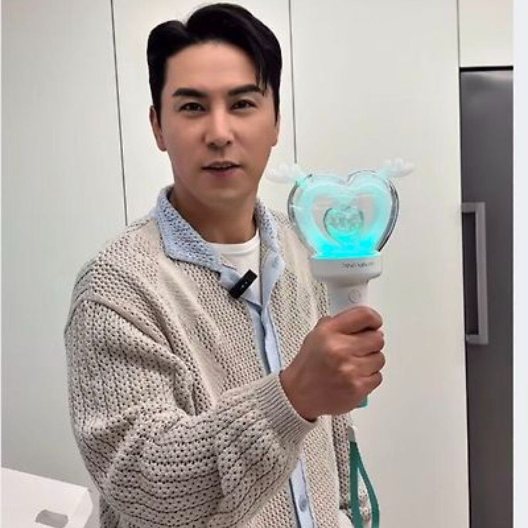 チャン・ミンホの最近の活動ショット