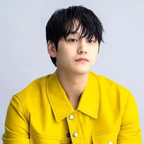 Latest photo of Kim Bum