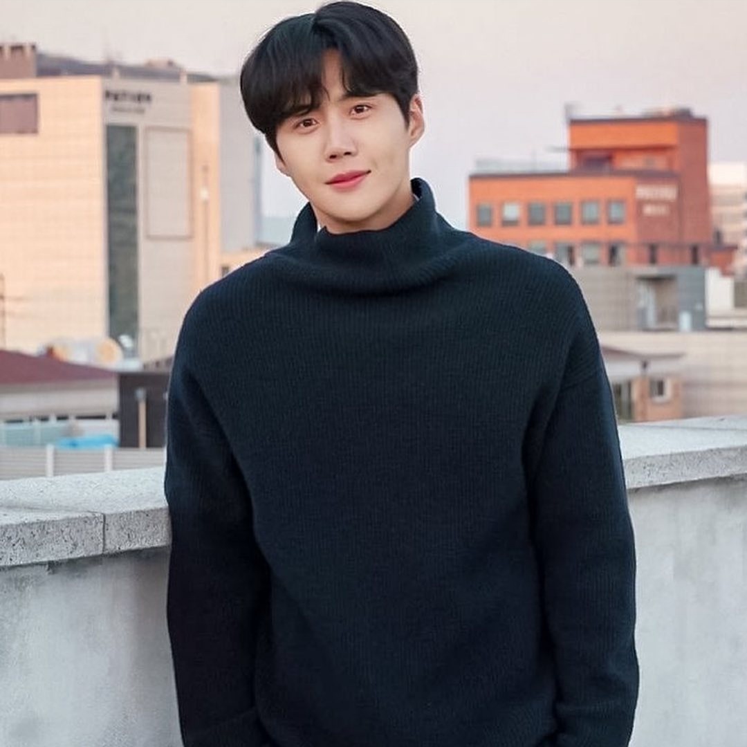 김선호 최근 활동샷