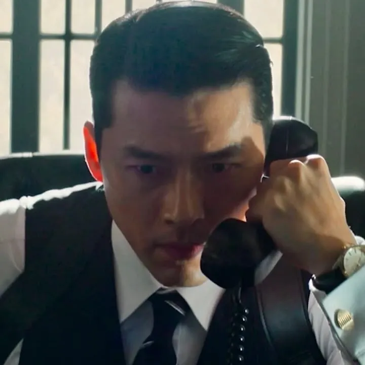 Momen yang diabadikan oleh penggemar Hyun Bin