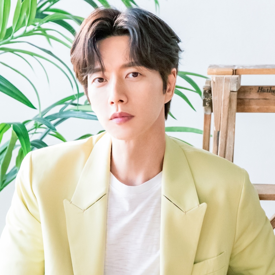 Behind-the-scenes cut of Park Haejin