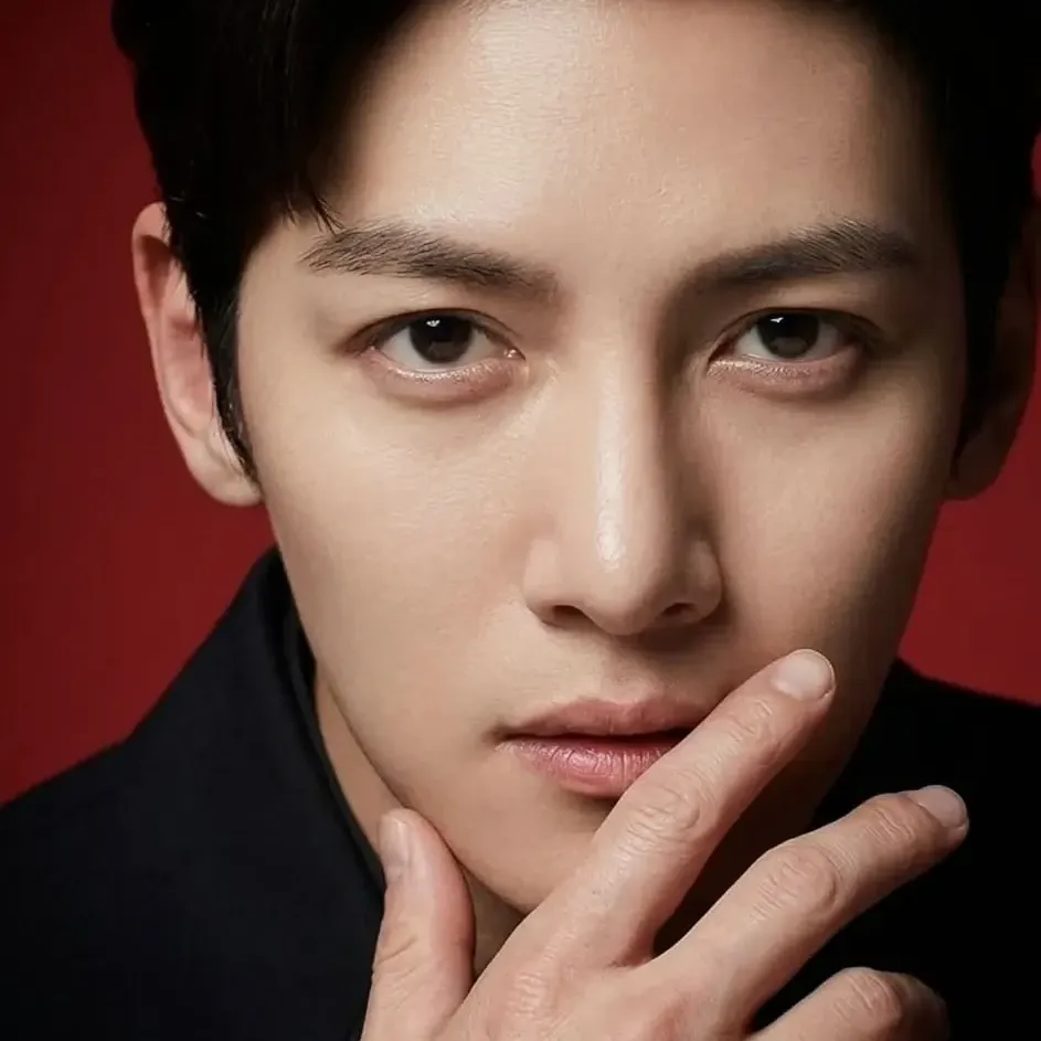 Recent activity shot of Ji Changwook