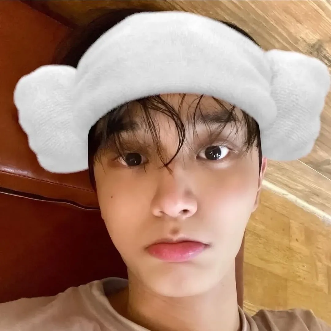 Cuplikan di balik layar dari Kim Jaewon