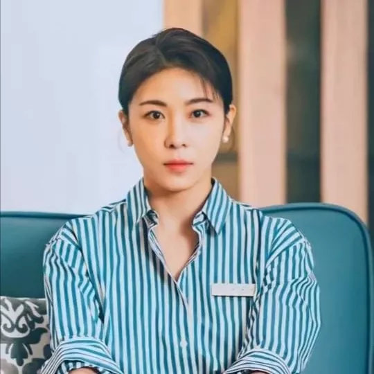 Latest photo of Ha Jiwon