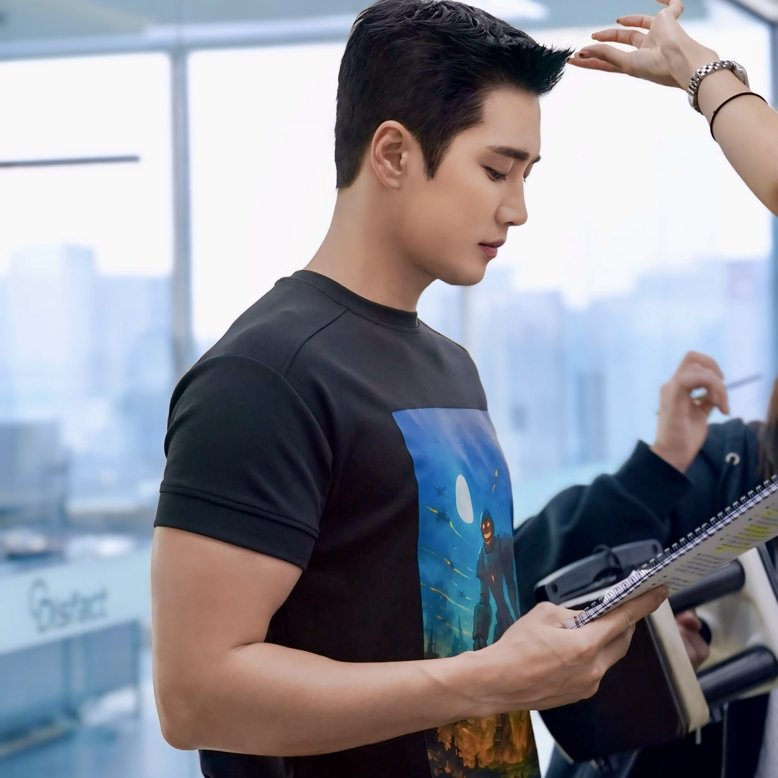 Recent activity shot of Ahn Bohyun