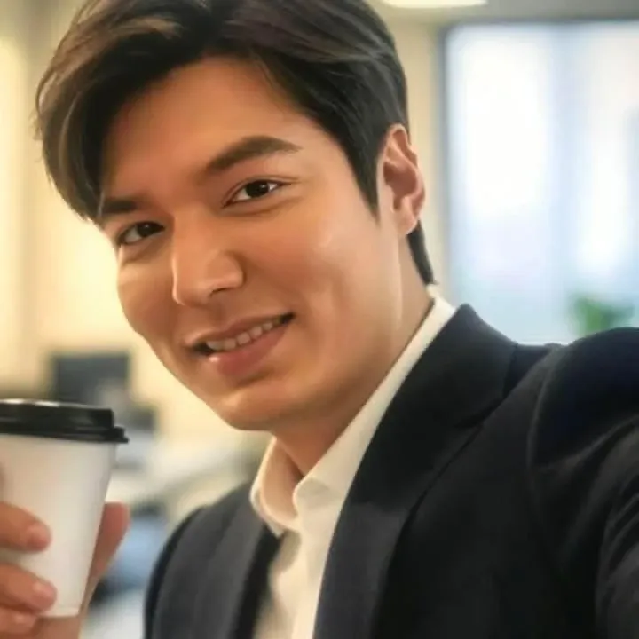 Behind-the-scenes cut of Lee Minho