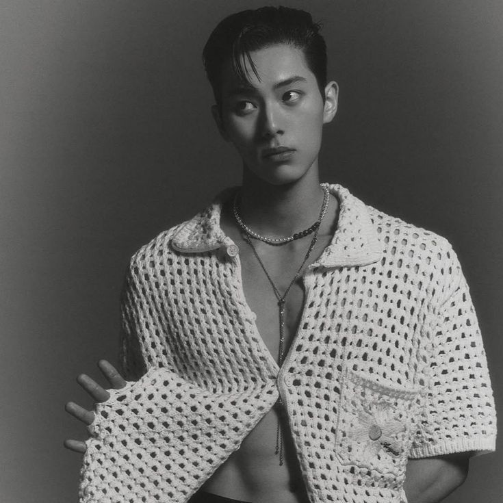 Recent activity shot of Lee Chaemin