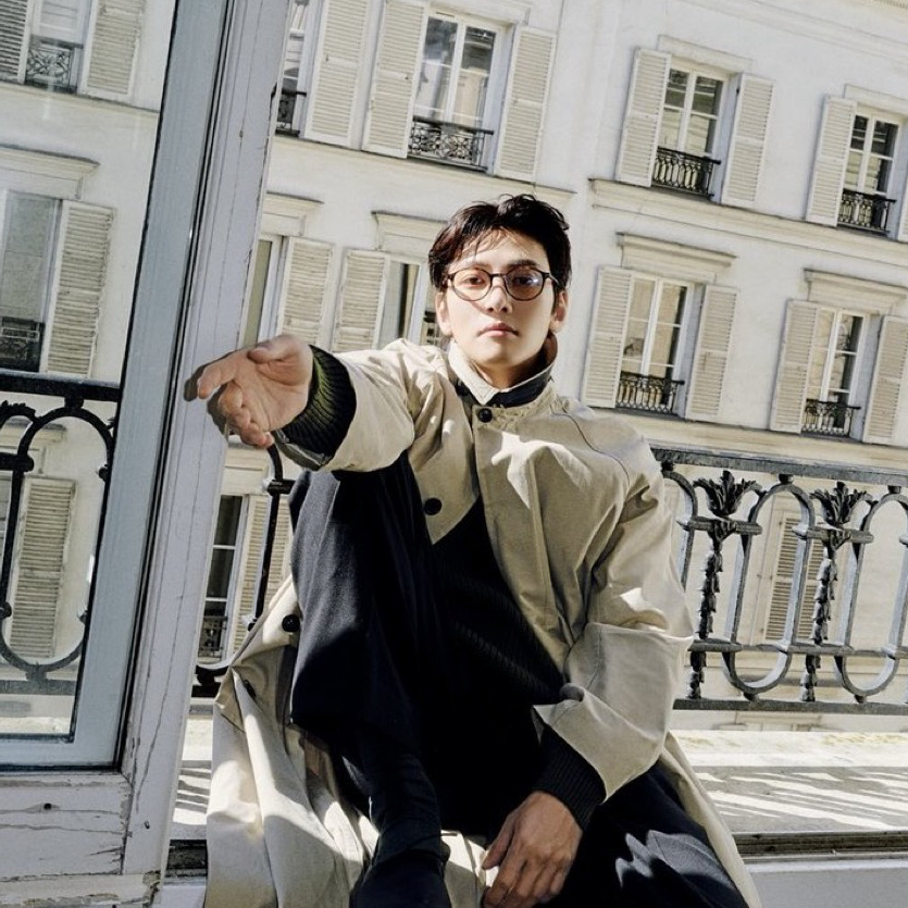 粉丝拍下的池昌旭瞬间