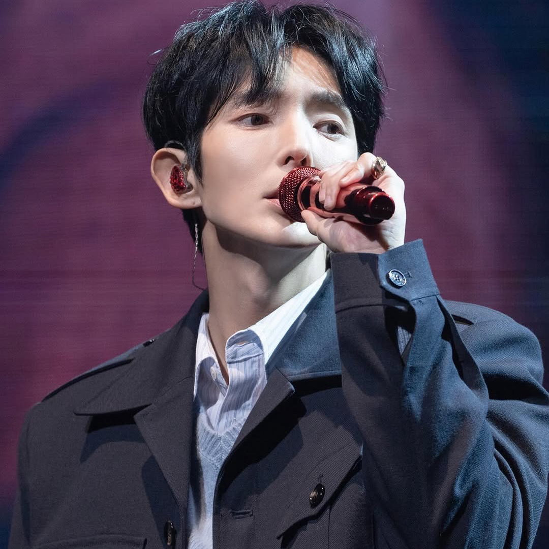 Behind-the-scenes cut of Lee Joongi