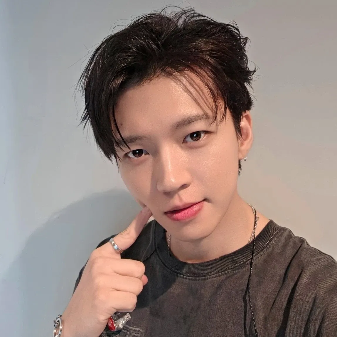 Behind-the-scenes cut of Nam Woohyun