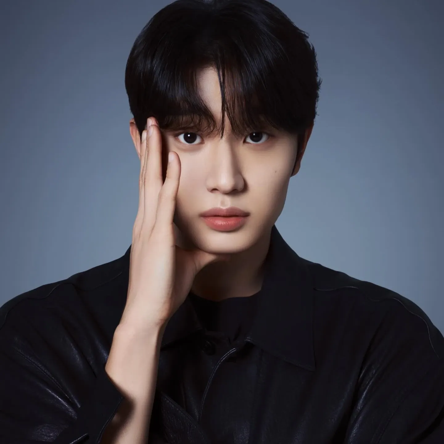 Behind-the-scenes cut of Kim Jaewon