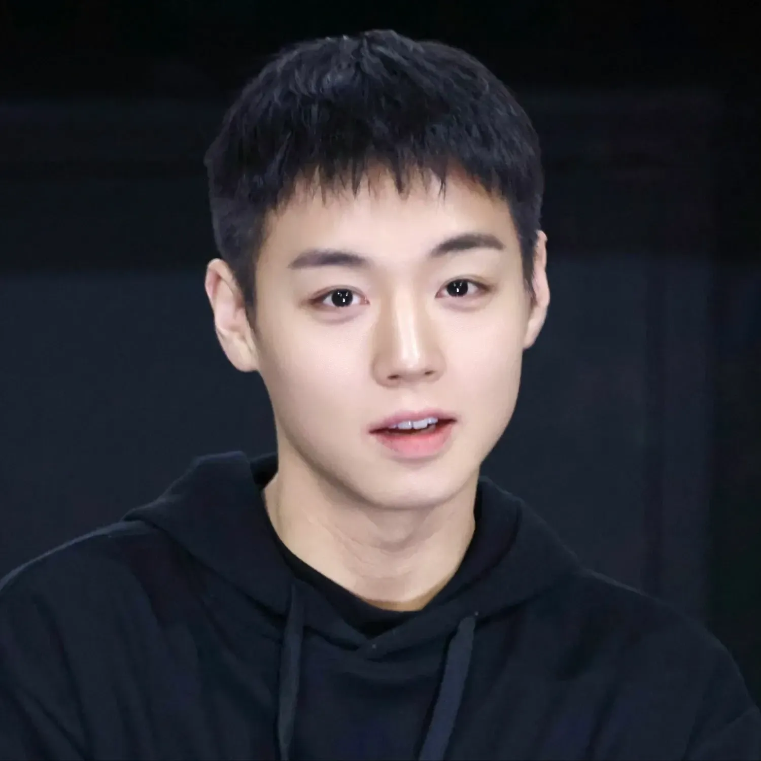 Recent activity shot of Park Jihoon