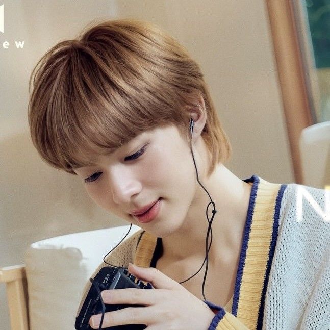 A moment captured by a fan of NuNew