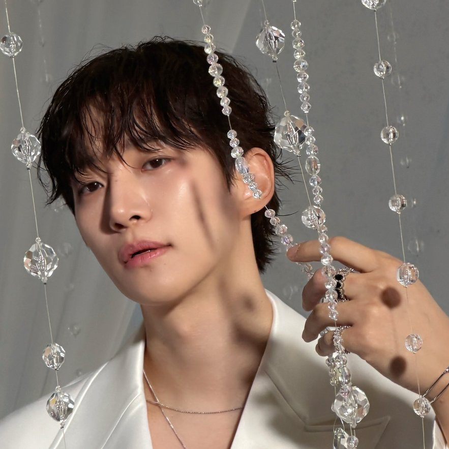 Cuplikan di balik layar dari Lee Junho