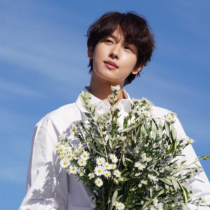 Recent activity shot of Yim Siwan