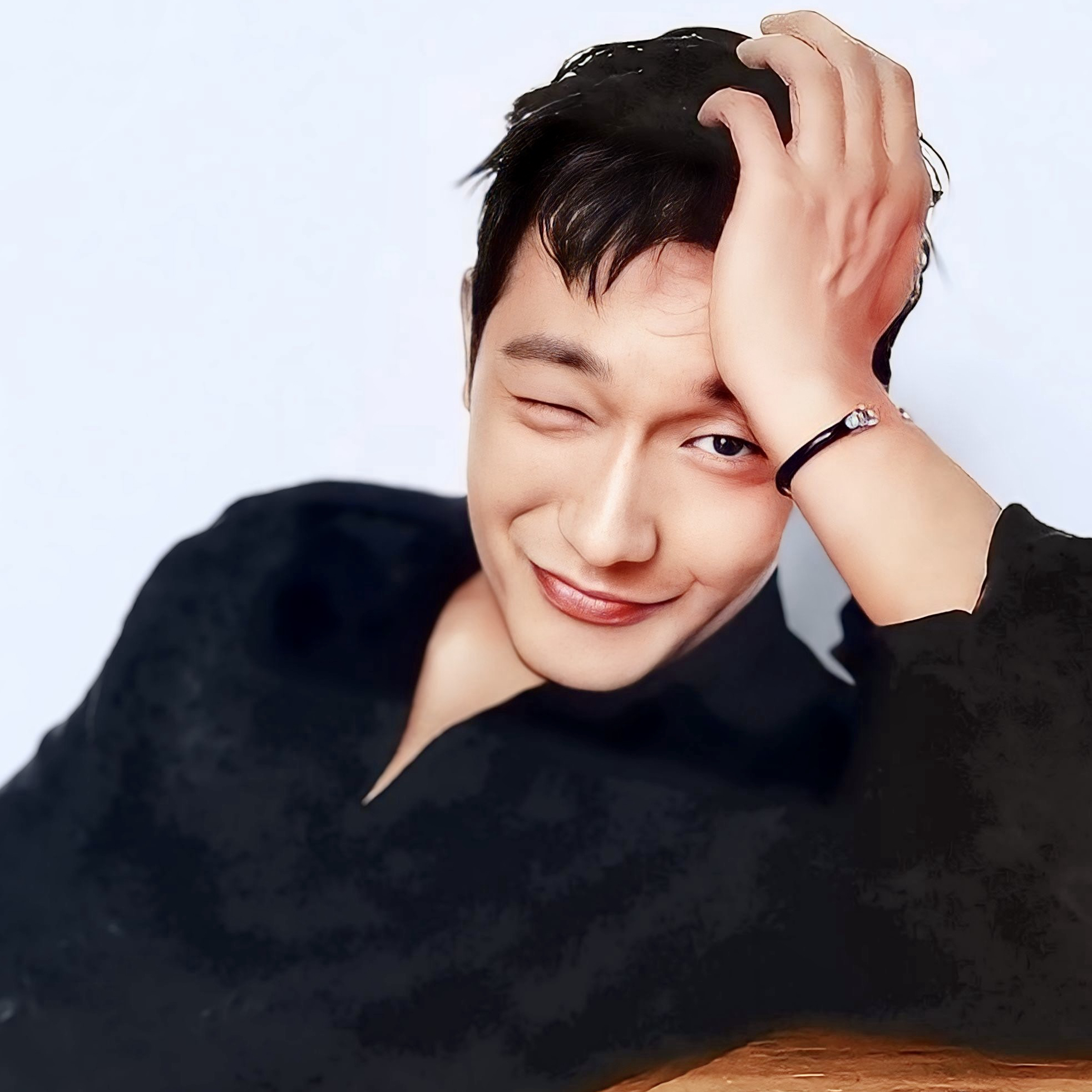 Recent activity shot of Son Seokkoo