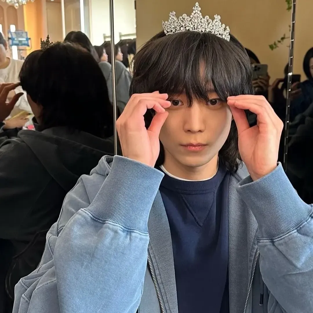 A moment captured by a fan of Kim Youngdae