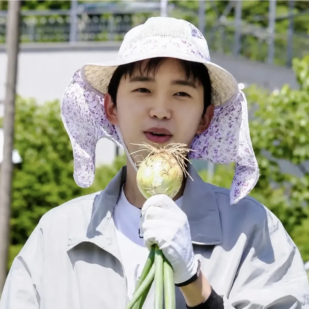 Foto kegiatan terbaru dari Lim Youngwoong