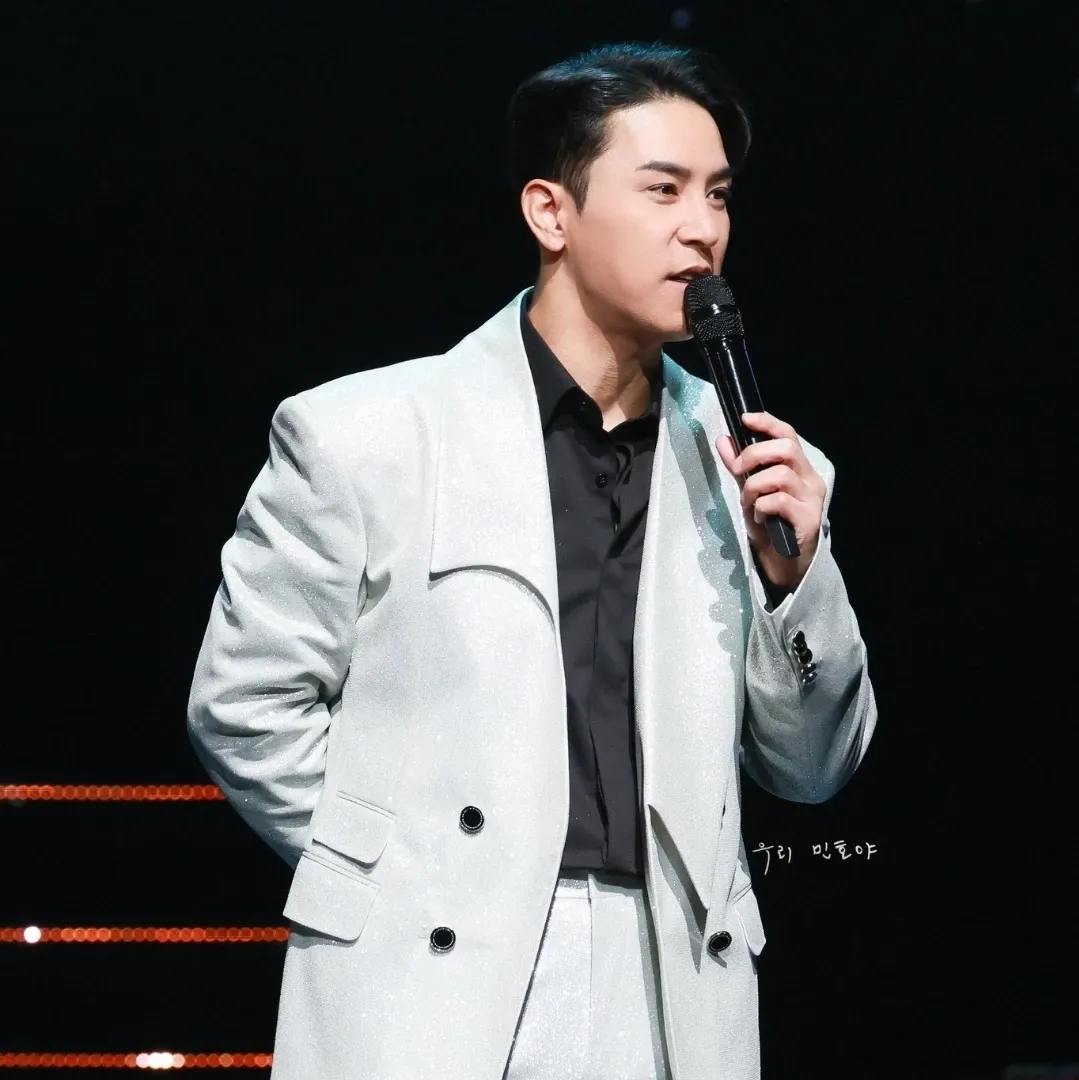 Behind-the-scenes cut of Jang Minho