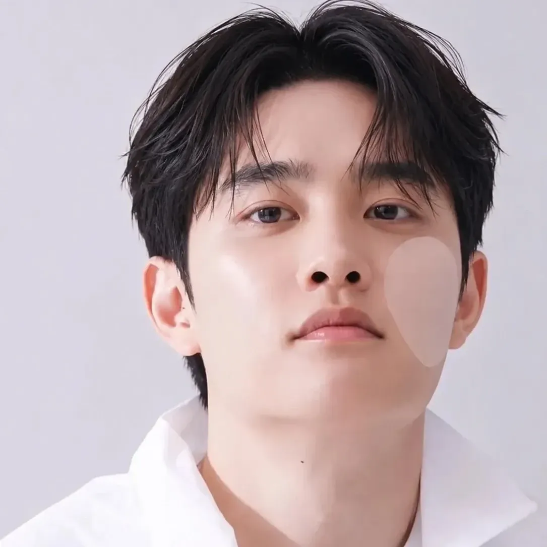 Foto terbaru dari Doh Kyungsoo (D.O.)