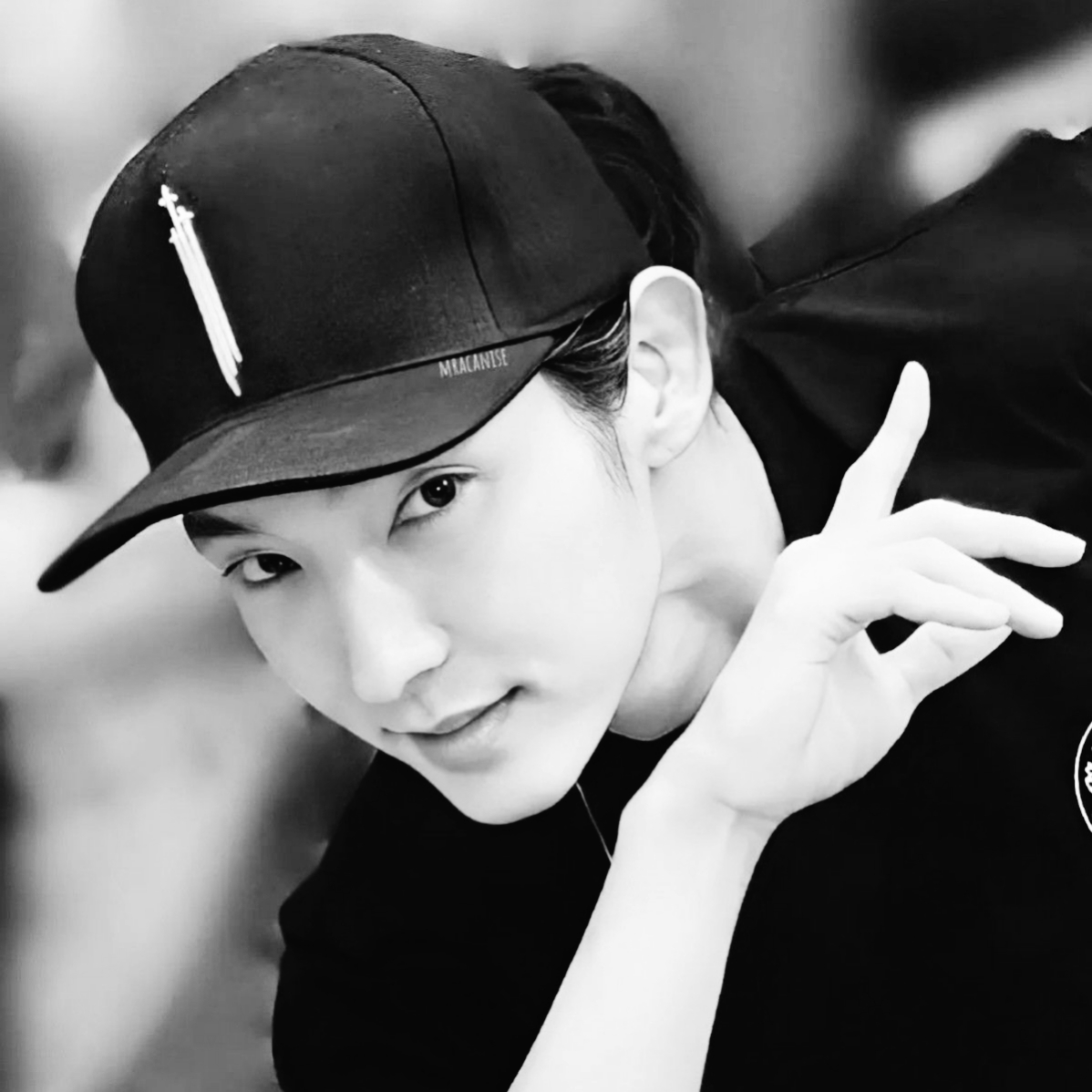 Recent activity shot of Lee Joongi