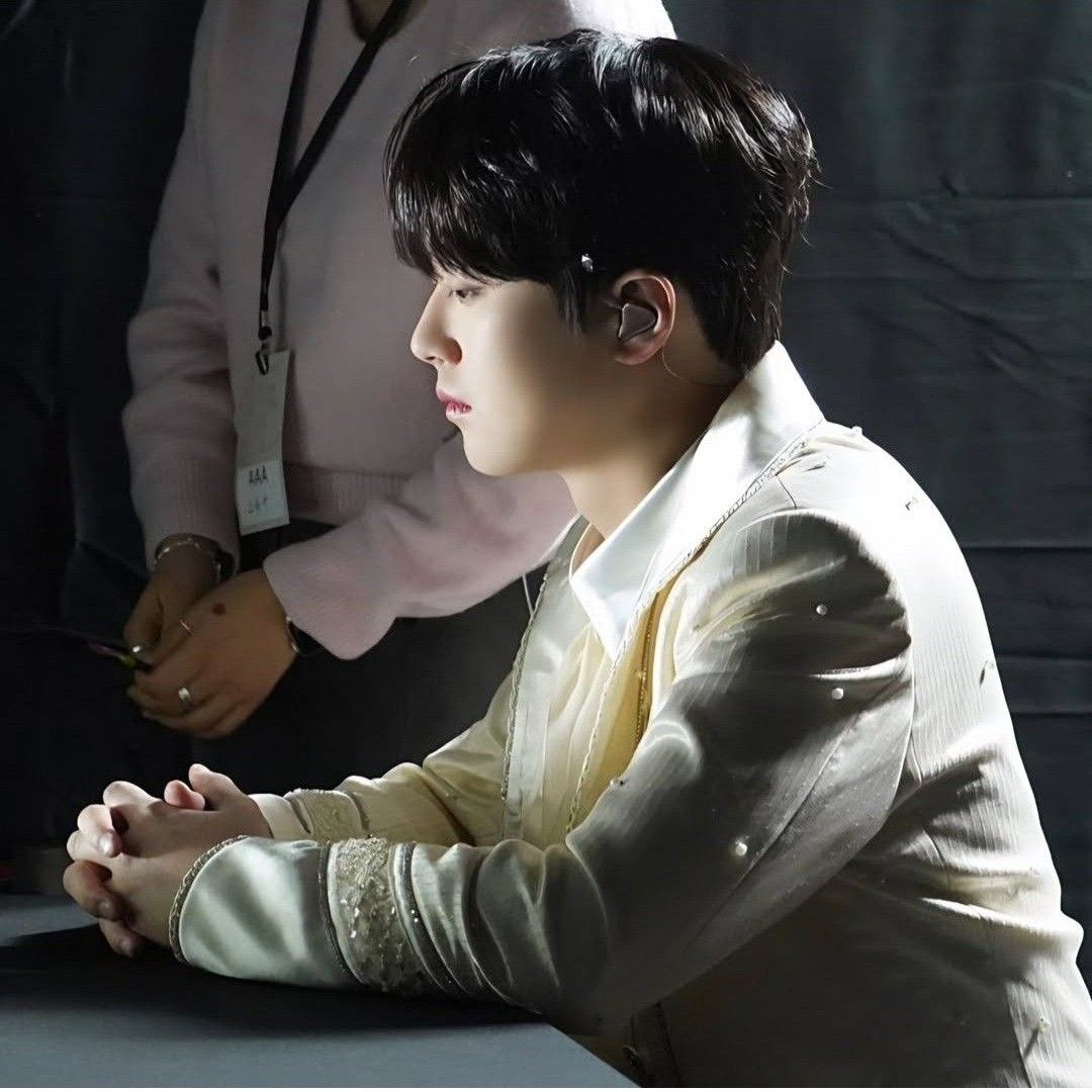 Foto kegiatan terbaru dari Lee Chanwon