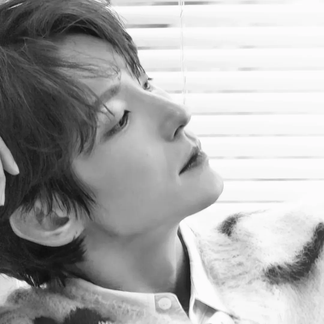 A moment captured by a fan of Lee Joongi