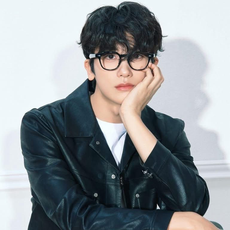Recent activity shot of Park Hyungsik