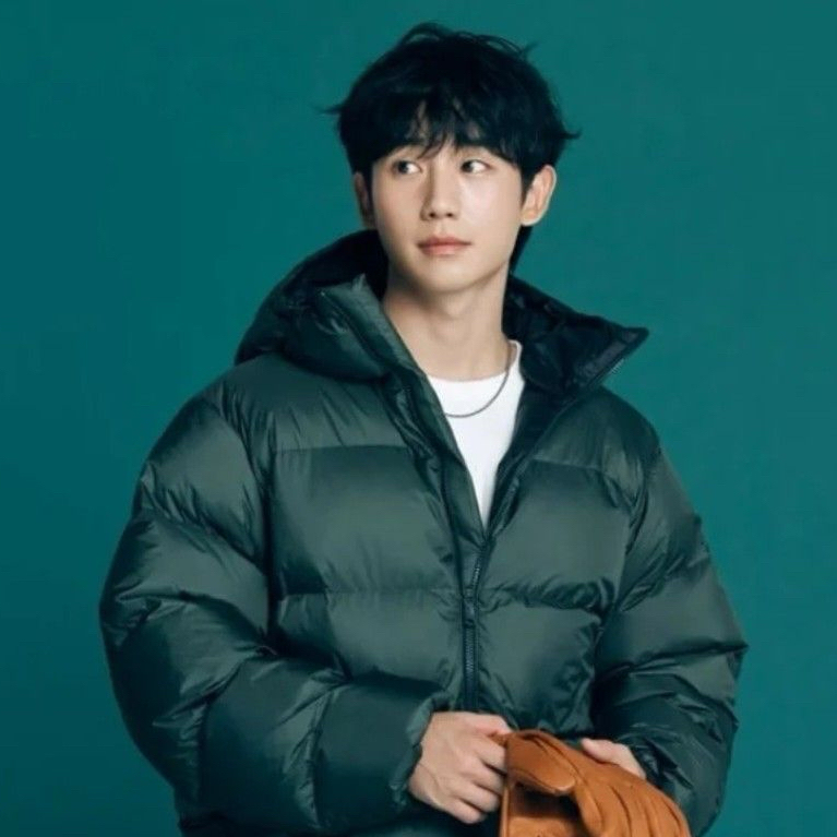 粉丝拍下的丁海寅瞬间