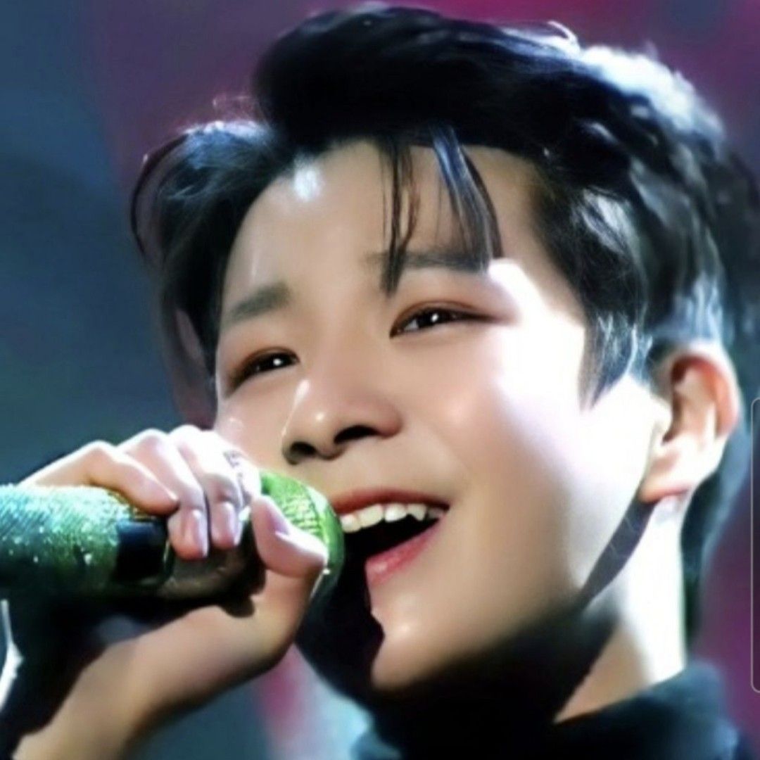 チョン・ドンウォンの最近の活動ショット