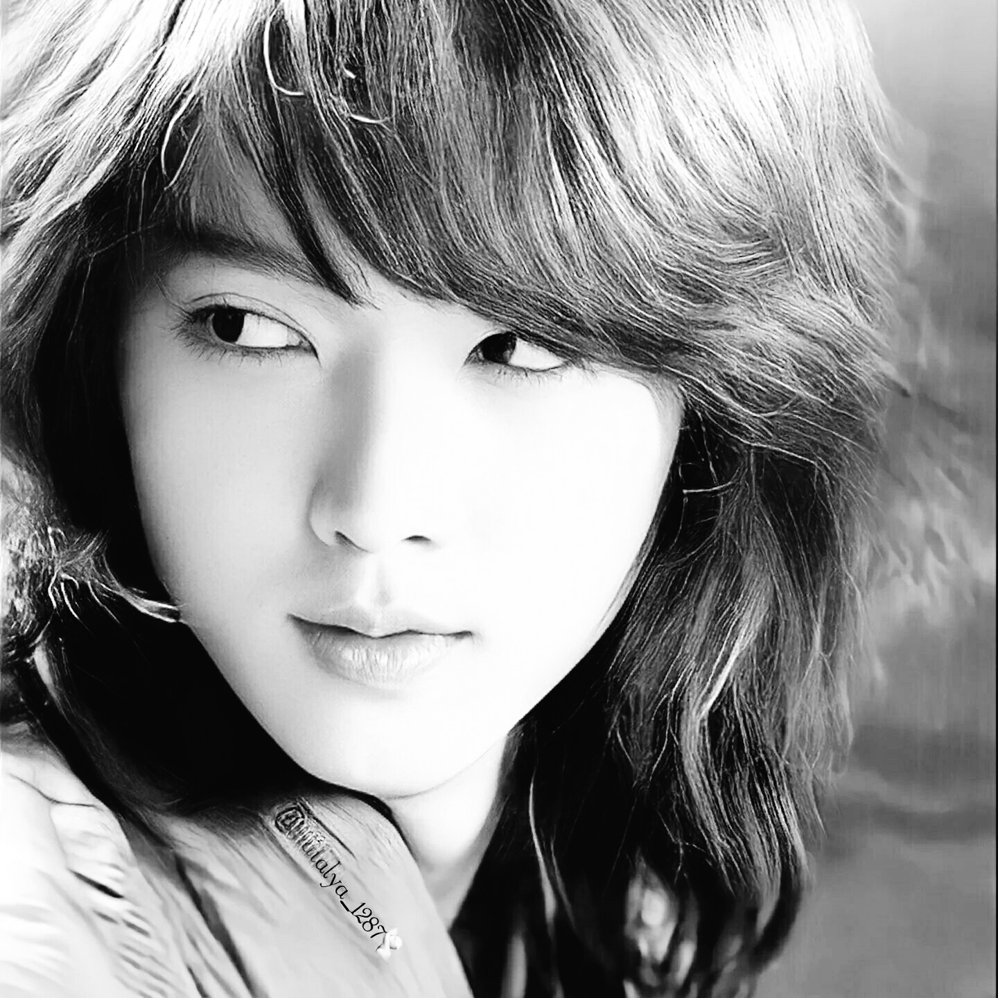 A moment captured by a fan of Lee Joongi