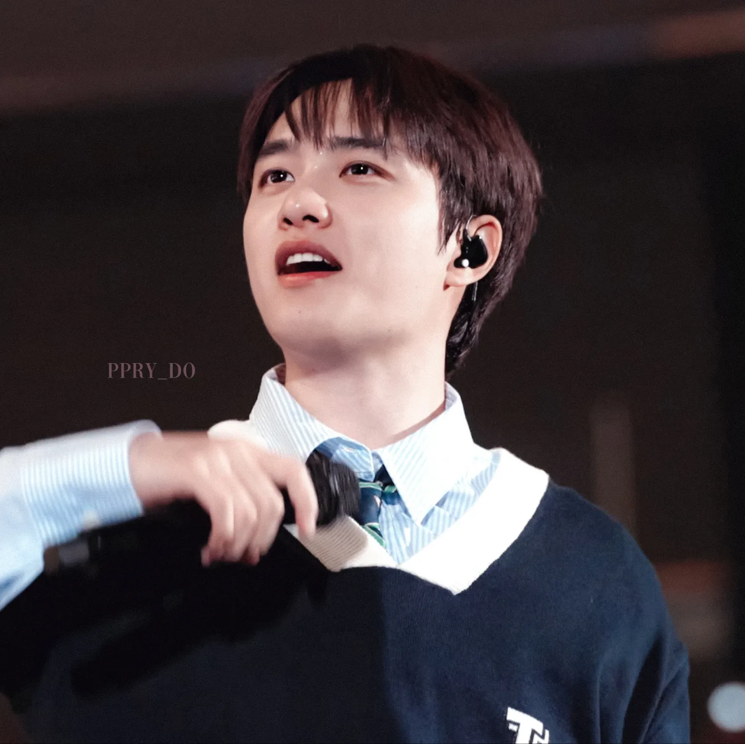 都暻秀 (D.O.)的最新照片