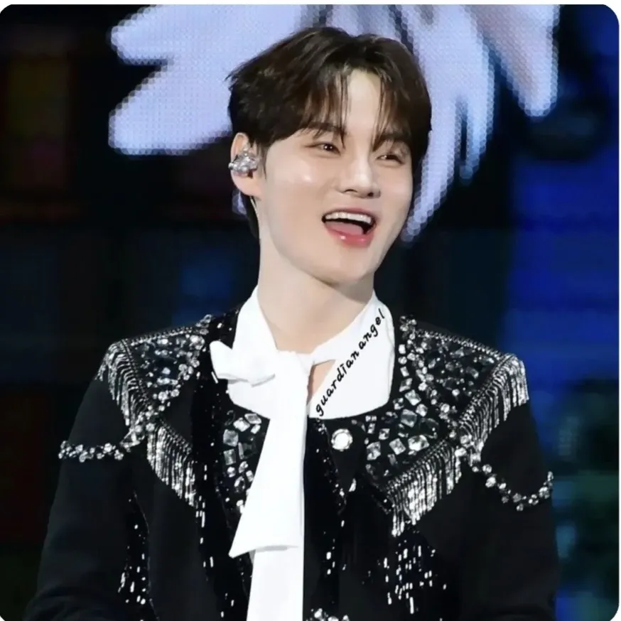 박서진의 비하인드 컷