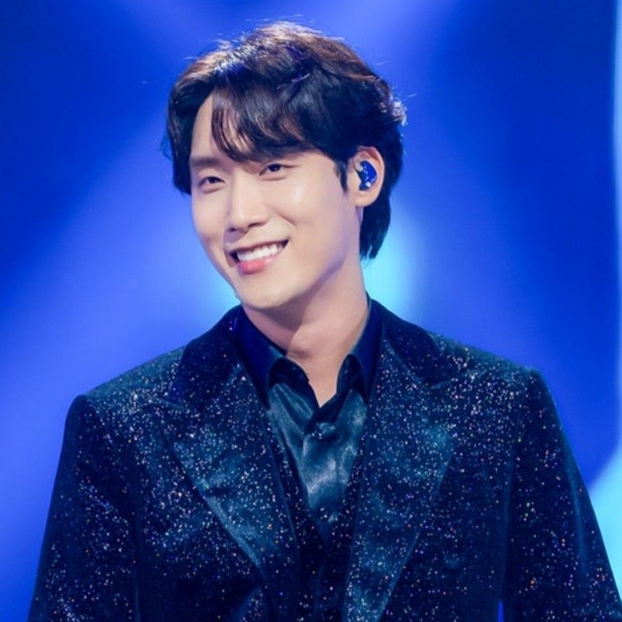 Latest photo of Choi Woojin