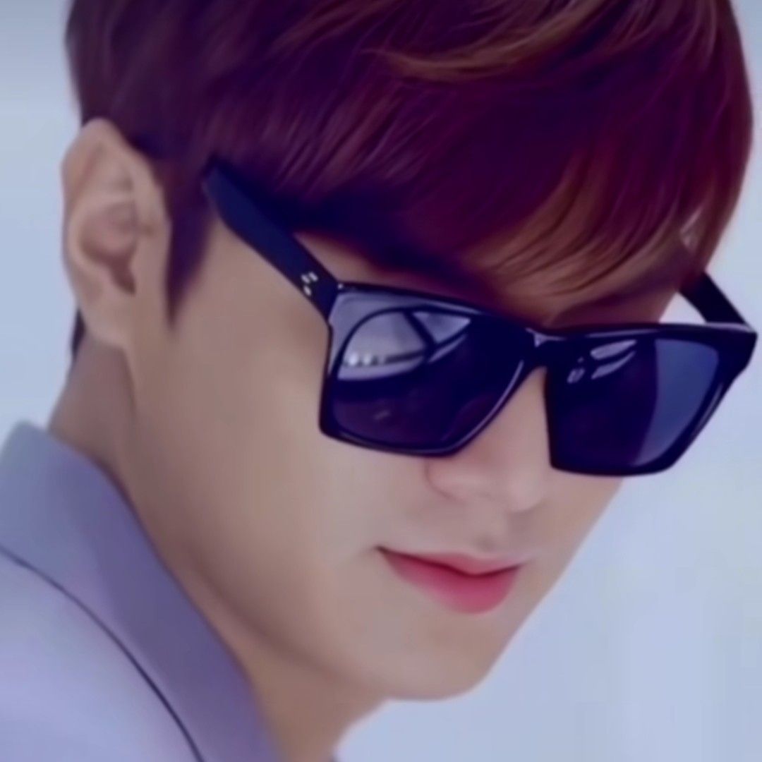 李敏镐的近期活动照