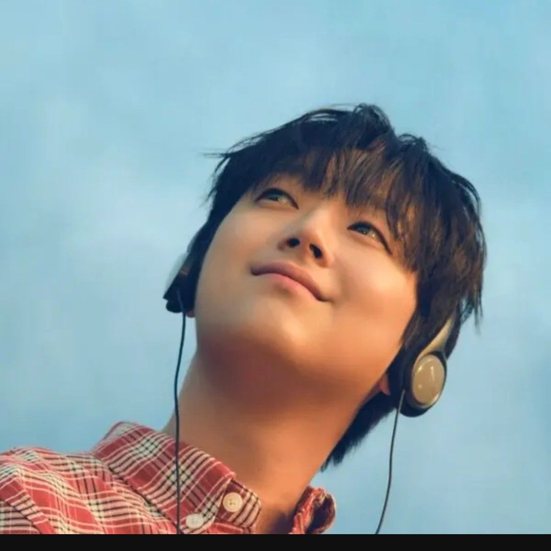 Foto terbaru dari Lee Chanwon