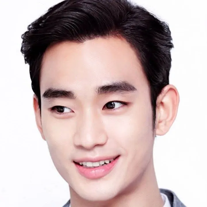 Behind-the-scenes cut of Kim Soohyun
