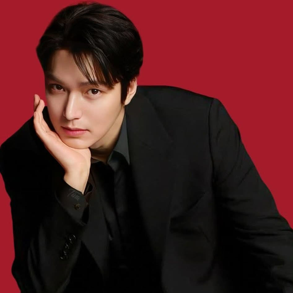 Recent activity shot of Lee Minho