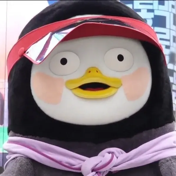 ペンスの最近の活動ショット