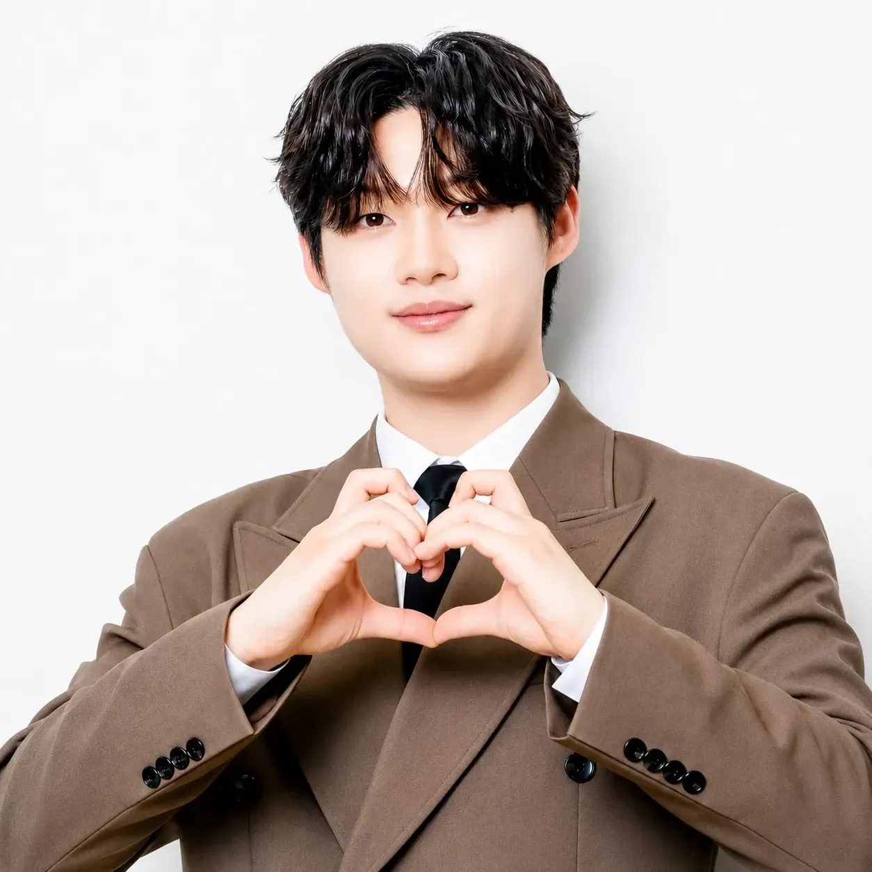 Recent activity shot of Choi Jaemyeong