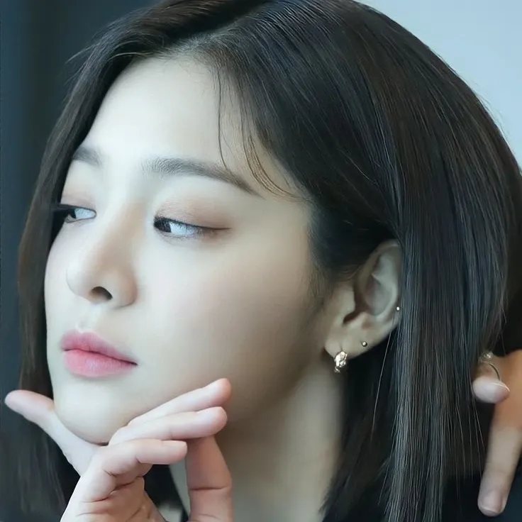 Recent activity shot of Seol Inah