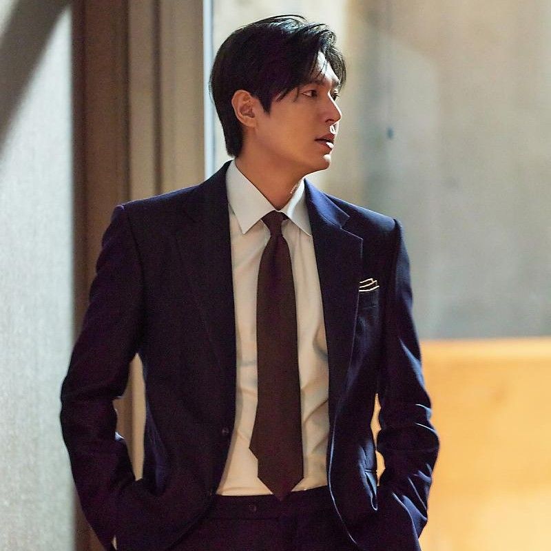 Behind-the-scenes cut of Lee Minho