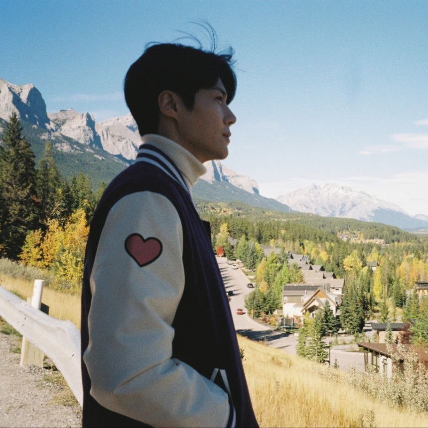 金宣虎的近期活动照