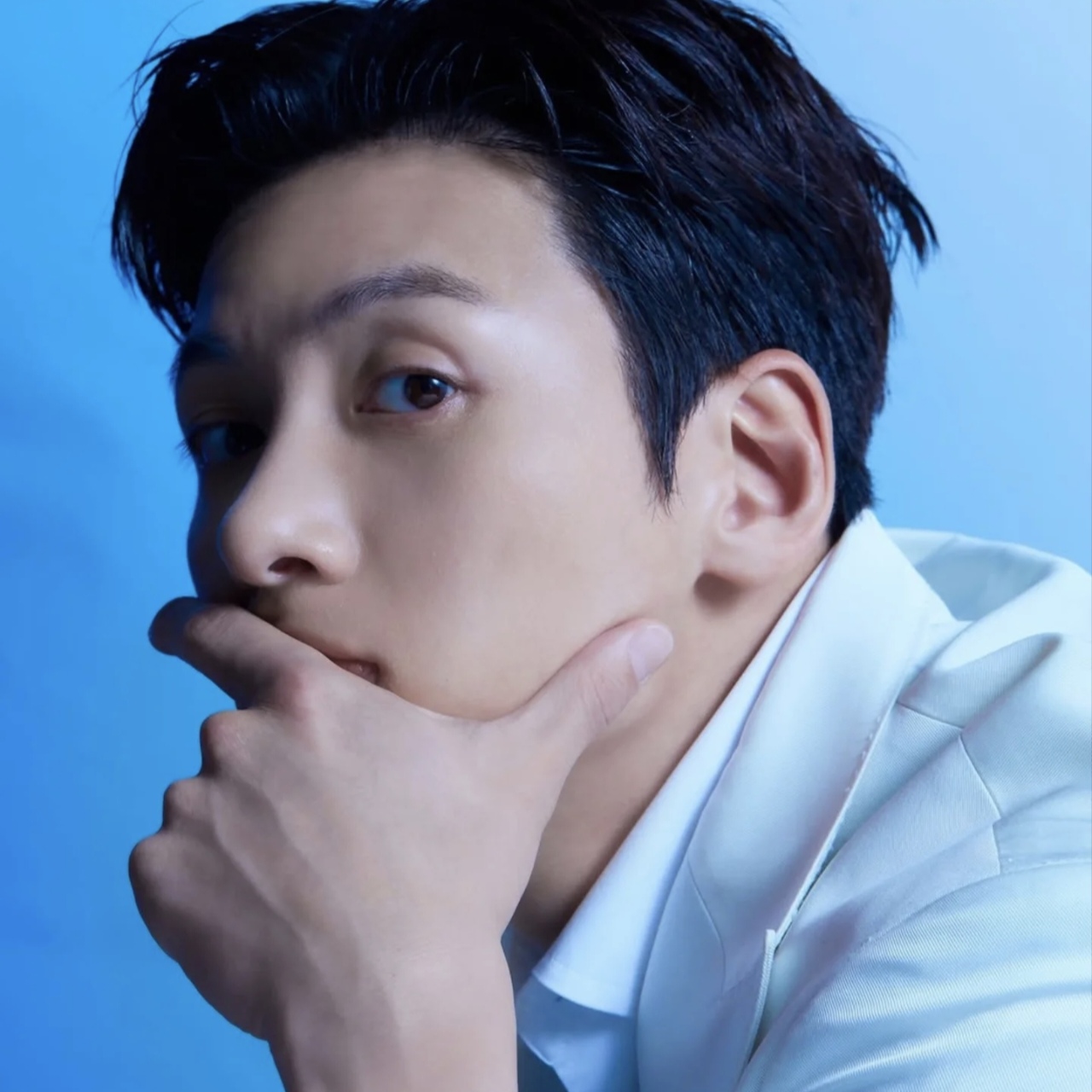 チ・チャンウクのビハインドカット